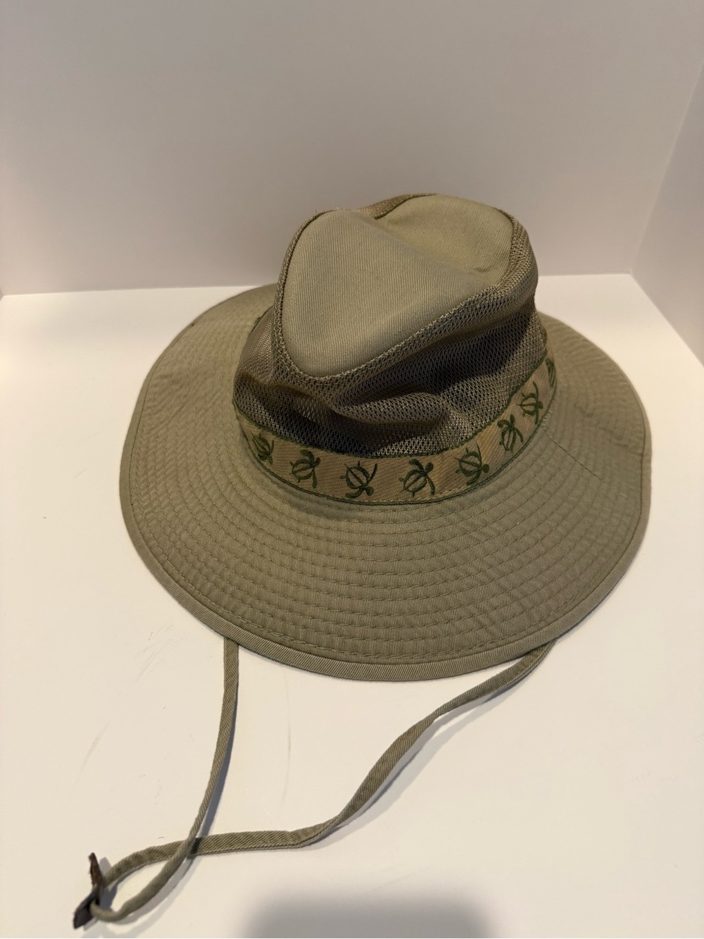 Vintage DPC Khaki Fisherman Safari Boonie Hat Mesh Vent Turtle Band Large